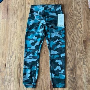 Lululemon Wunder Train 25” Size 8 NWT